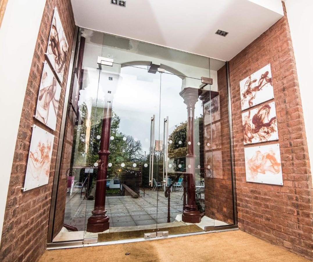 Leaside Hotel Luton  Exterior foto